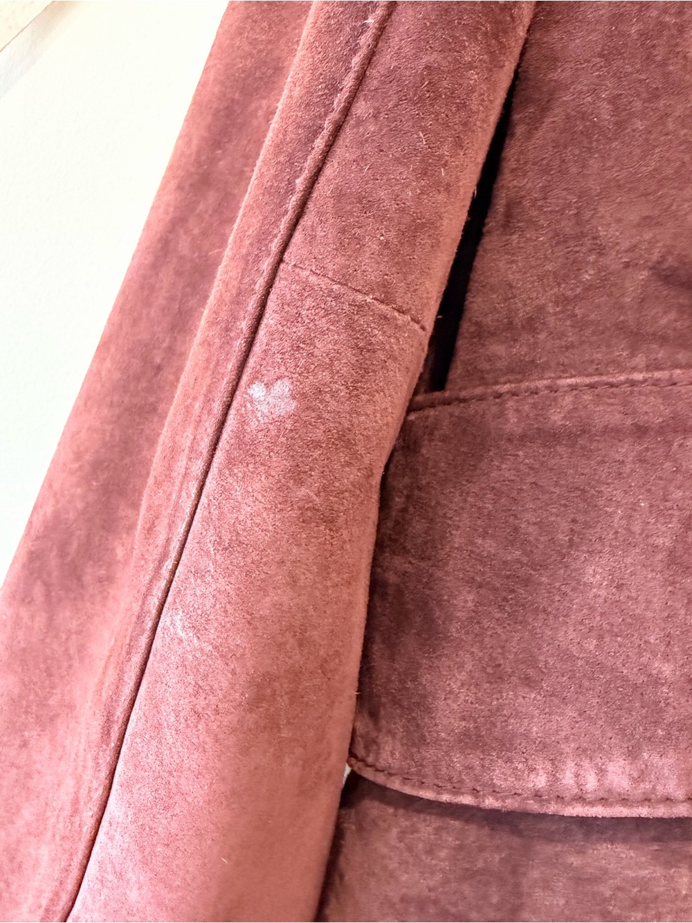 Danier Burgundy Suede Women's Leather Jacket - Picture 4 of 12